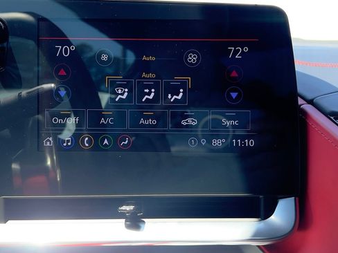 Used 2022 Chevrolet Corvette Stingray Premium Conv w/ Z51 Performance Package RWD image 57