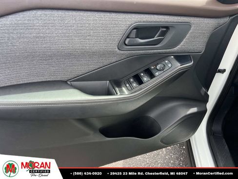 Used 2022 Nissan Rogue S AWD/4WD image 14