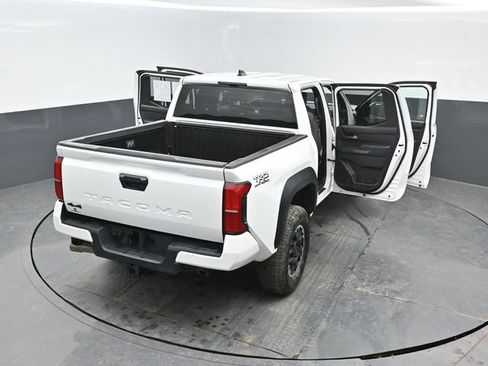Used 2024 Toyota Tacoma TRD Off-Road AWD/4WD image 26