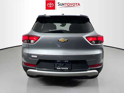 Used 2024 Chevrolet TrailBlazer LT FWD image 5