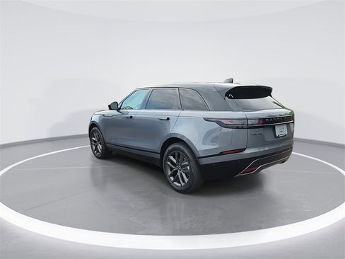New 2026 Land Rover Range Rover Velar Dynamic SE image 2