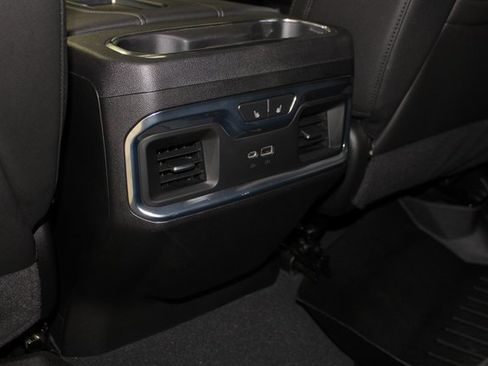 Used 2022 Chevrolet Silverado 1500 LTZ w/ LTZ Convenience Package II image 18