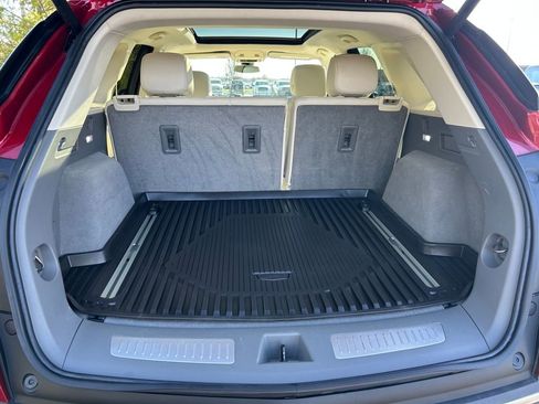 Used 2023 Cadillac XT5 Premium Luxury w/ LPO, Floor Liner Package image 30