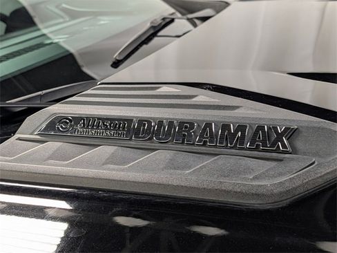 Used 2024 Chevrolet Silverado 3500 LTZ w/ LTZ Plus Package image 3