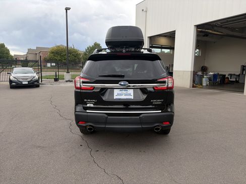 Used 2024 Subaru Ascent Touring AWD/4WD image 6