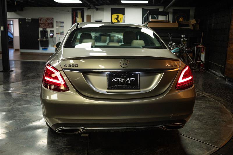 Used 2019 Mercedes-Benz C 300 4MATIC Sedan image 6