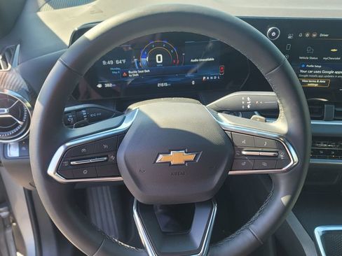 Used 2026 Chevrolet Equinox LT FWD image 20