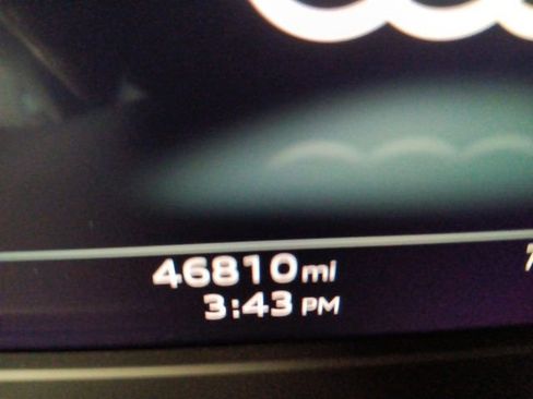 Used 2023 Audi S4 Premium Plus w/ Premium Plus Package image 15