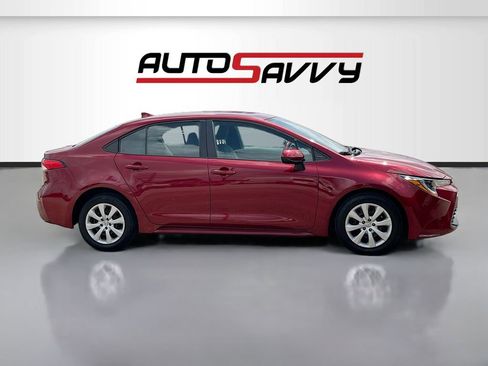 Used 2023 Toyota Corolla LE image 8