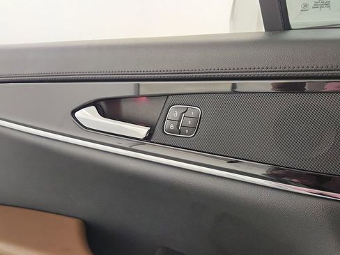 Used 2023 Lincoln Nautilus Reserve image 28