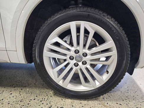 Used 2019 Audi Q5 2.0T Premium Plus w/ Premium Plus Package image 9