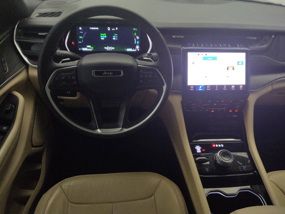 Used 2023 Jeep Grand Cherokee 4WD 4xe w/ Luxury Tech Group II image 22