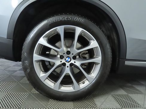 Certified 2024 BMW X5 xDrive40i w/ Parking Assistance Package image 33