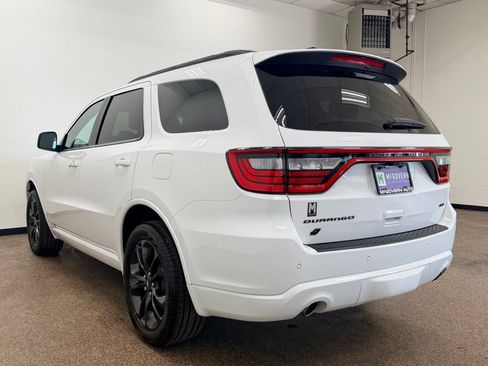 Used 2023 Dodge Durango GT AWD/4WD image 3