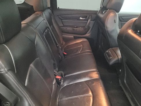 Used 2016 GMC Acadia SLT AWD/4WD image 19