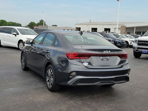 Used 2024 Kia Forte LXS FWD image 4