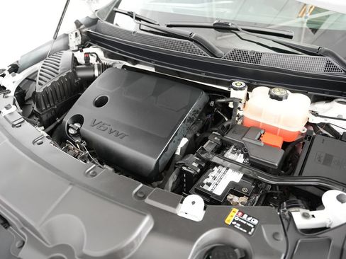 Used 2018 Chevrolet Traverse Premier AWD/4WD image 64