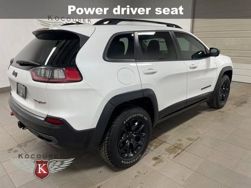 Used 2023 Jeep Cherokee Trailhawk w/ Elite Group image 7