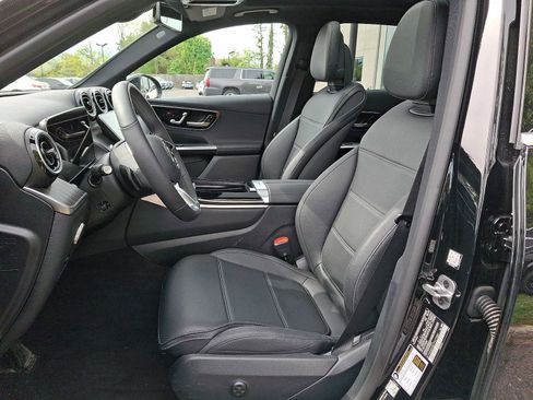 Used 2026 Mercedes-Benz GLC 300 4MATIC image 10