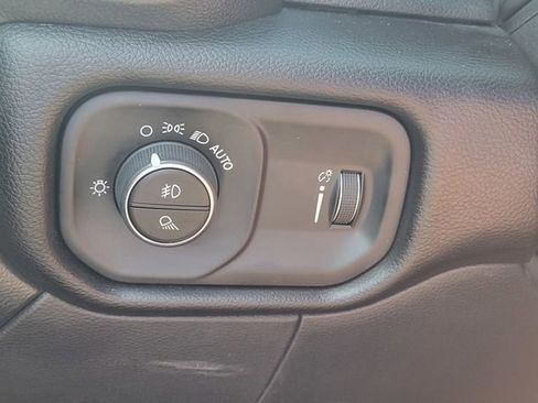 Used 2026 RAM 2500 Big Horn AWD/4WD image 18