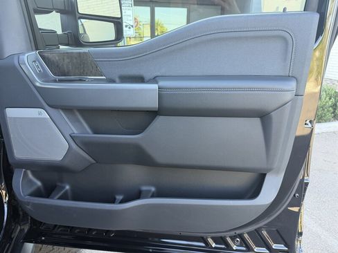 Used 2023 Ford F250 Lariat w/ Lariat Ultimate Package AWD/4WD image 75