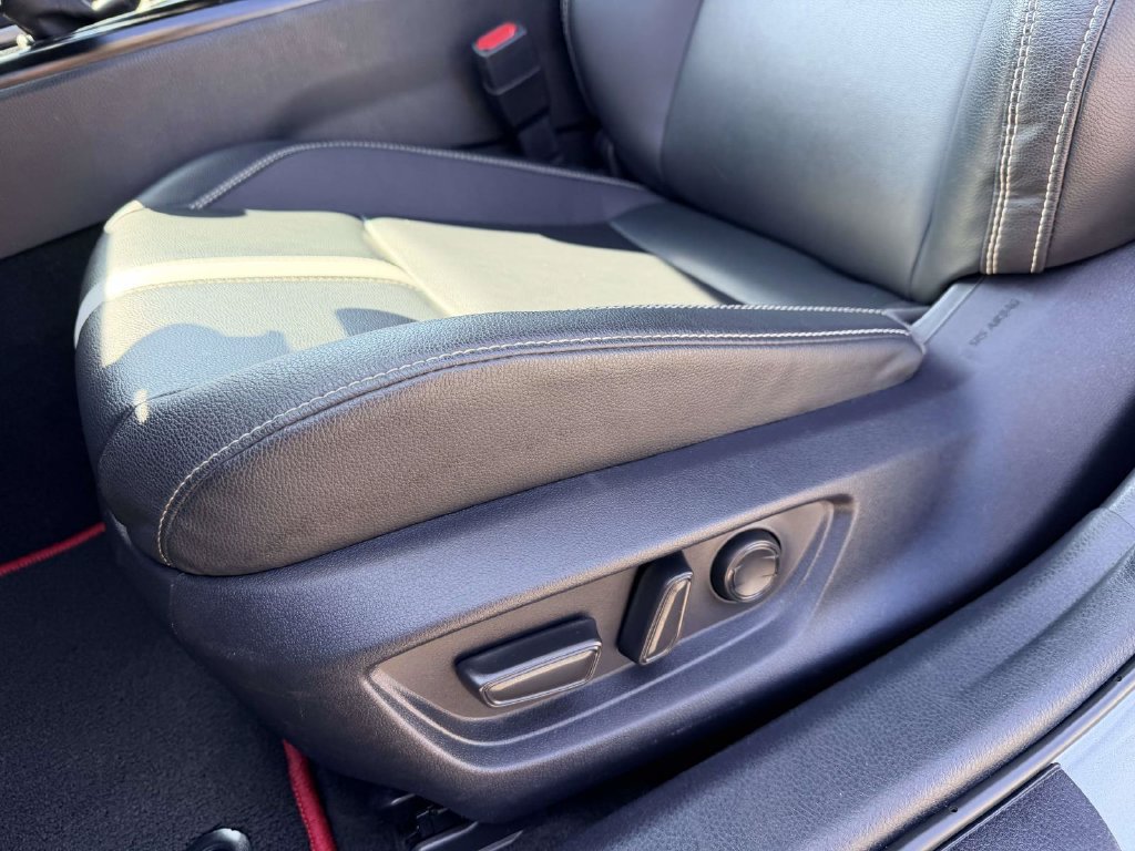 Certified 2025 Toyota Camry SE FWD image 18