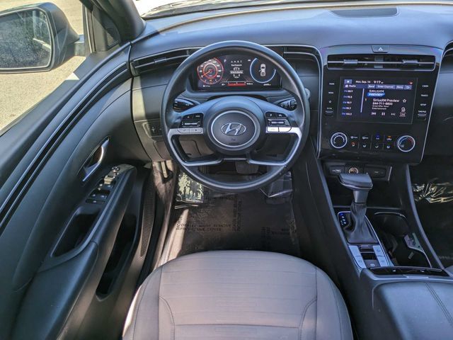 Used 2022 Hyundai Santa Cruz SEL w/ Activity Package FWD image 16