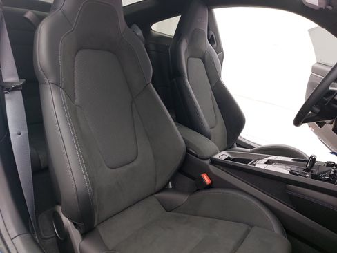 Certified 2025 Porsche 911 Carrera 4 GTS AWD/4WD image 12