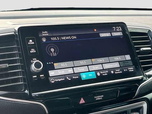 Used 2025 Honda Ridgeline Black Edition image 15