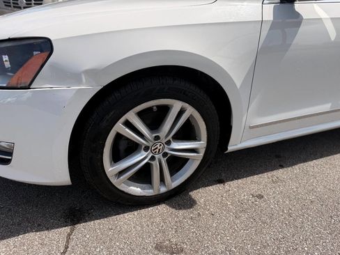 Used 2014 Volkswagen Passat TDI SE image 14