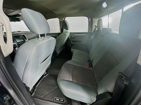 Used 2017 RAM 1500 Big Horn AWD/4WD image 27