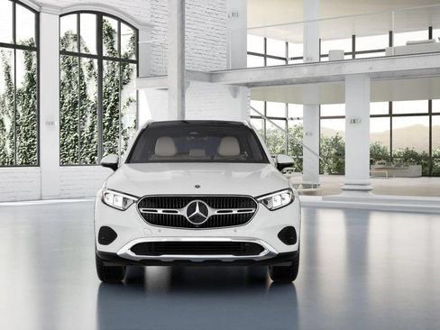 Certified 2025 Mercedes-Benz GLC 300 4MATIC image 7