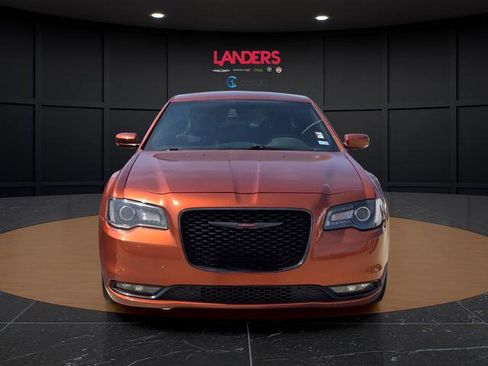 Used 2021 Chrysler 300 S RWD image 4