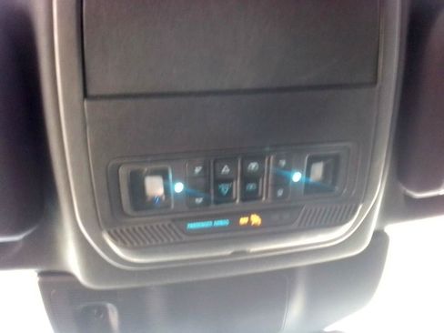 Used 2020 Ford Explorer Limited AWD/4WD image 16