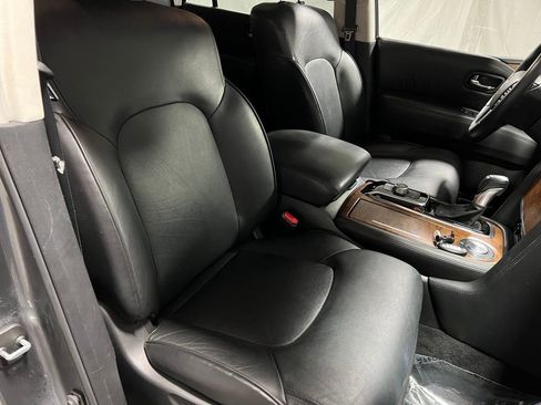 Used 2023 Nissan Armada SL image 9