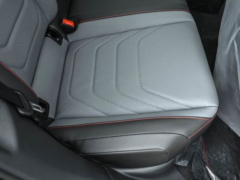 New 2026 Volkswagen Jetta GLI Autobahn FWD image 38
