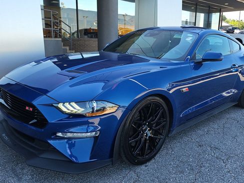 Used 2022 Ford Mustang GT Premium w/ GT Performance Package RWD image 8