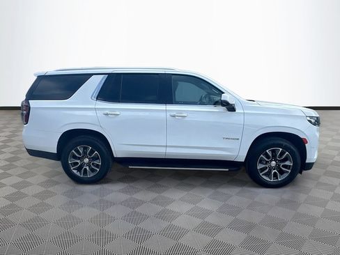 Used 2023 Chevrolet Tahoe LT w/ Luxury Package RWD image 5