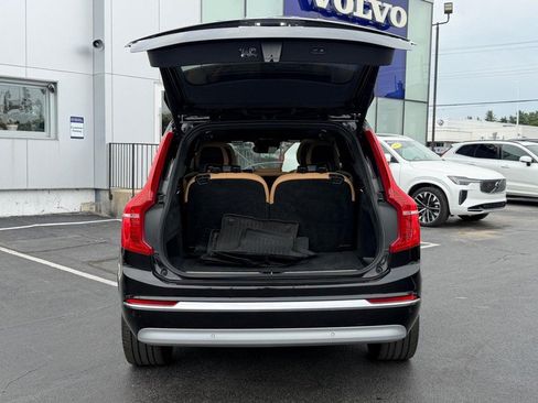 Certified 2022 Volvo XC90 T6 Inscription w/ Advanced Package AWD/4WD image 5