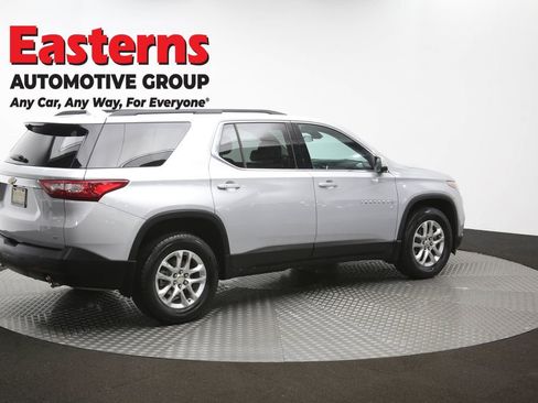 Used 2021 Chevrolet Traverse LT AWD/4WD image 41