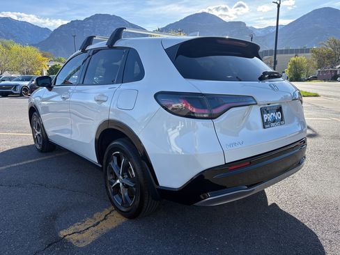 Used 2024 Honda HR-V EX-L image 7