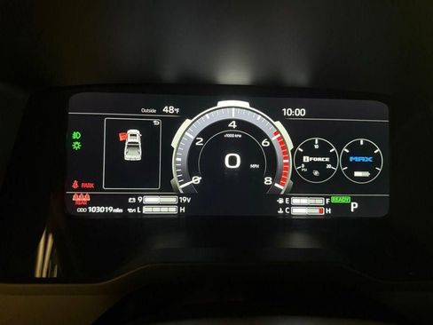 Used 2024 Toyota Tundra Platinum image 11