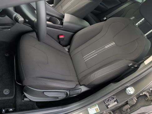 Certified 2024 Hyundai Elantra SEL w/ Convenience Package FWD image 30