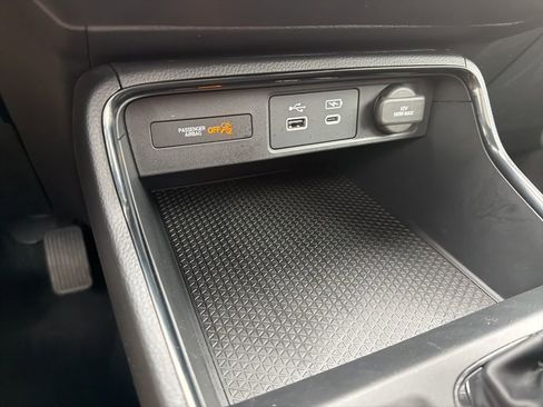 Certified 2024 Honda CR-V EX image 33