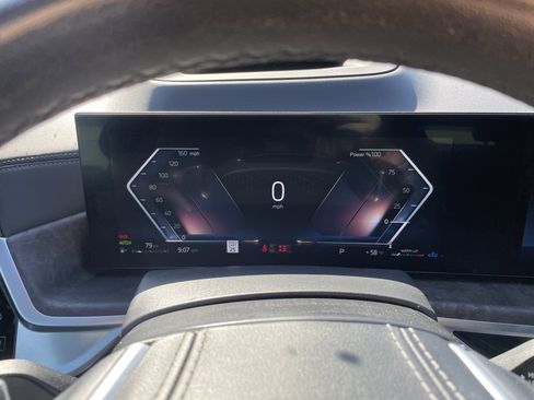 Used 2024 BMW X5 sDrive40i image 15