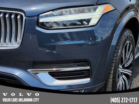 Certified 2025 Volvo XC90 B5 Core image 8