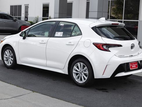 New 2026 Toyota Corolla SE FWD image 6