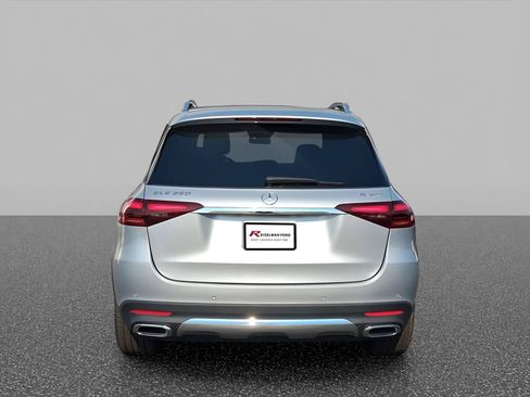 Used 2025 Mercedes-Benz GLE 350 4MATIC image 5