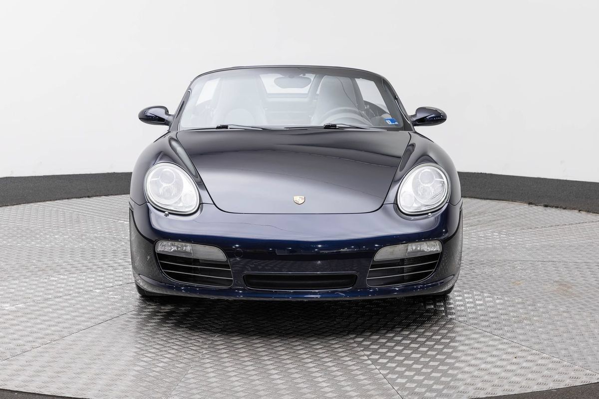 Used 2005 Porsche Boxster S RWD image 3