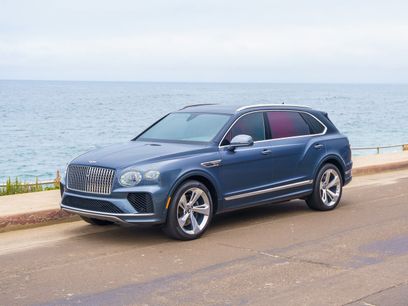 Used 2023 Bentley Bentayga Extended Wheelbase